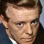 Глеб Стриженов